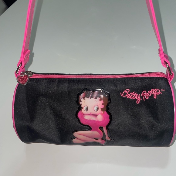 Vintage 2000s Betty Boop barrel bag - Picture 2 of 4